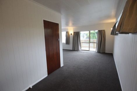 Photo of property in 48 Sheffield Street, Awapuni, Palmerston North, 4412