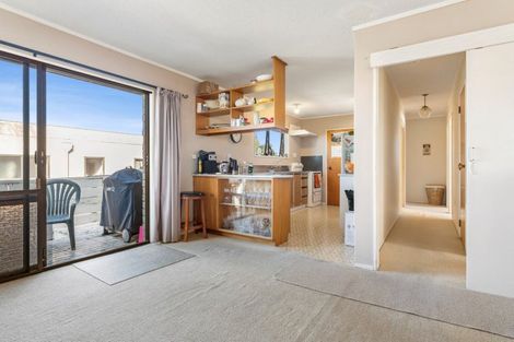 Photo of property in 124c Edgecumbe Road, Tauranga South, Tauranga, 3112