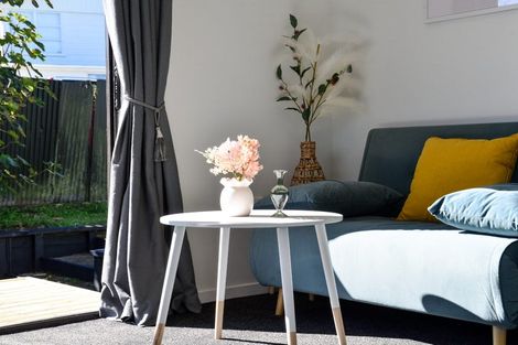 Photo of property in 9a Maynard Place, Temple View, Hamilton, 3218