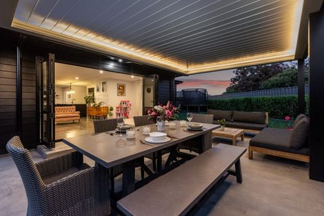 Photo of property in 140b Brookvale Road, Havelock North, 4130