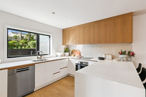 Photo of property in 365b Karori Road, Karori, Wellington, 6012