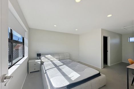 Photo of property in 42d Farringdon Street, Glen Innes, Auckland, 1072