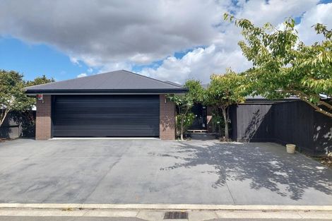 Photo of property in 3 Bargrove Close, Halswell, Christchurch, 8025