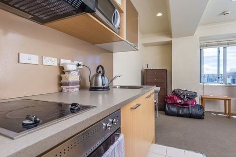 Photo of property in St Paul Apartments, 9e/4 Saint Paul Street, Auckland Central, Auckland, 1010