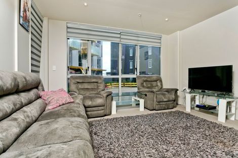 Photo of property in 604/27 Don Mckinnon Drive, Albany, Auckland, 0632