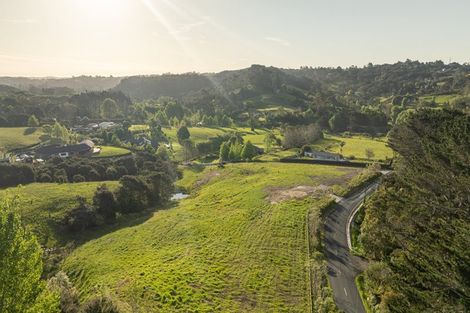 Photo of property in 15 Elmore Road, Paremoremo, Auckland, 0793