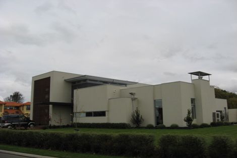 Photo of property in 6 Taunton Green, Papanui, Christchurch, 8052