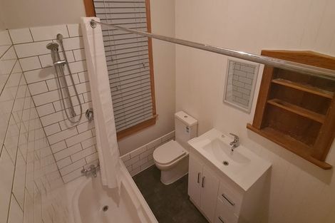 Photo of property in 6 Tawa Street, Tokomaru, Palmerston North, 4474