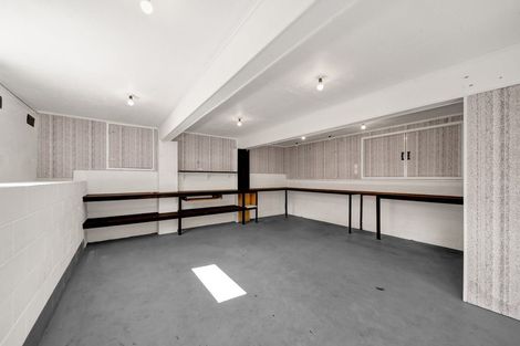 Photo of property in 13 Vancouver Place, Marfell, New Plymouth, 4310