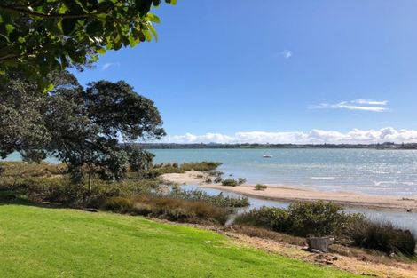 Photo of property in 63a Beresford Street, Bayswater, Auckland, 0622