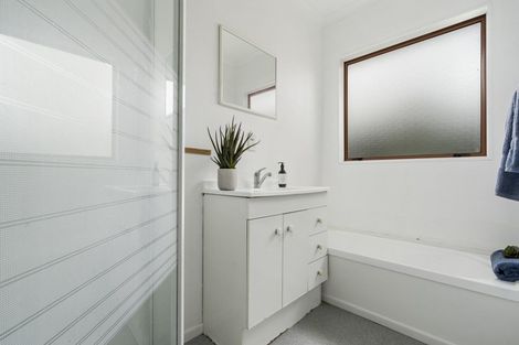 Photo of property in 19 Silvan Place, Bell Block, New Plymouth, 4312