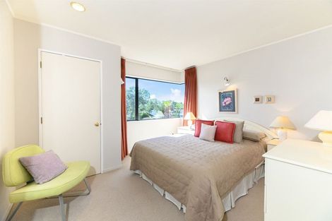 Photo of property in 1/43a Corunna Road, Milford, Auckland, 0620