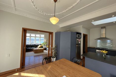 Photo of property in 94 Sutherland Road, Melrose, Wellington, 6023