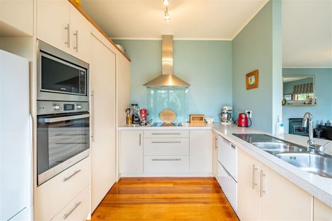 Photo of property in 43 Thornycroft Avenue, Epuni, Lower Hutt, 5011