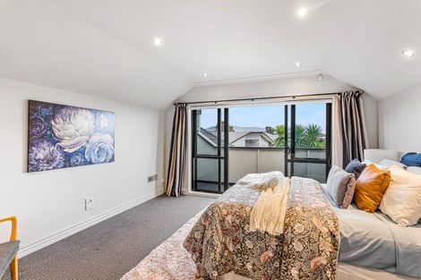 Photo of property in 18 Trusham Court, Paraparaumu, 5032