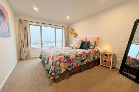 Photo of property in 3/19 Ruakiwi Road, Hamilton Lake, Hamilton, 3204