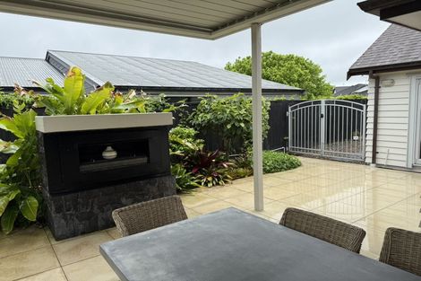 Photo of property in 2 Centaur Close, Albany, Auckland, 0632