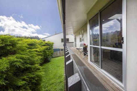 Photo of property in 86 Leeward Drive, Whitby, Porirua, 5024