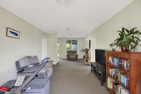 Photo of property in 8a Waterloo Place, Westown, New Plymouth, 4310