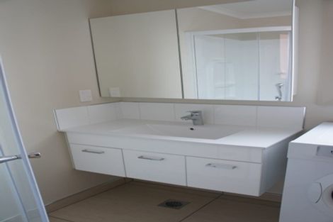 Photo of property in 214 Main South Road, Green Island, Dunedin, 9018