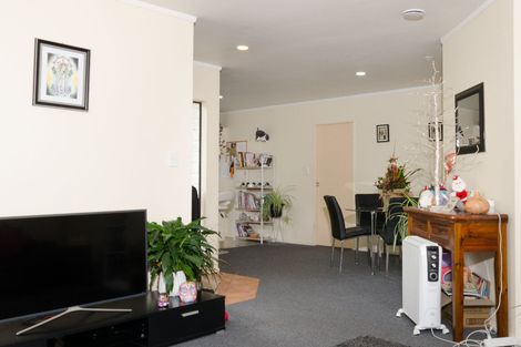 Photo of property in 61a Chorley Avenue, Massey, Auckland, 0614