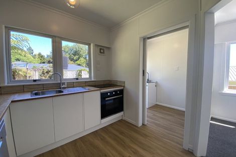 Photo of property in 6 Euclid Street, Vogeltown, New Plymouth, 4310