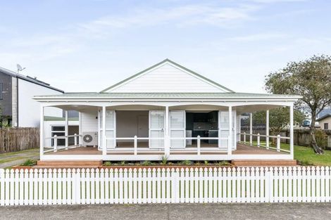 Photo of property in 2 Tokoroa Road, Tairua, 3508