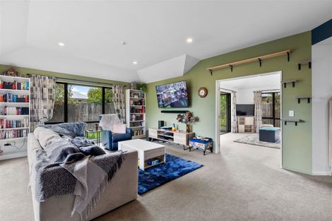 Photo of property in 12 Marymere Place, Hei Hei, Christchurch, 8042