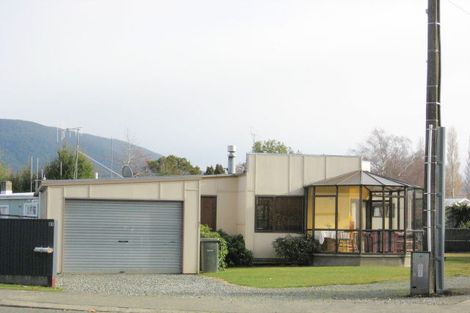 Photo of property in 31 Fergus Square, Te Anau, 9600