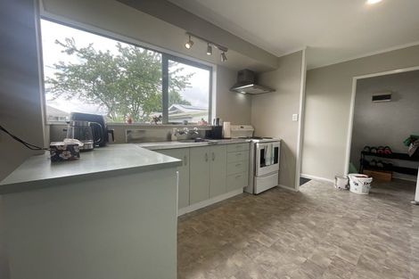 Photo of property in 27d Breckons Avenue, Nawton, Hamilton, 3200