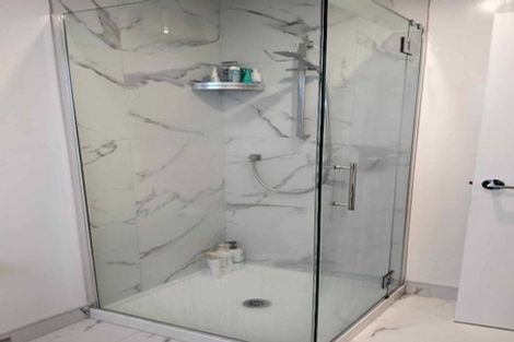 Photo of property in 1/10 Wilsher Crescent, Henderson, Auckland, 0612