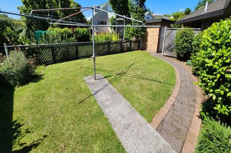 Photo of property in 8 Frank Frethey Place, Highlands Park, New Plymouth, 4312