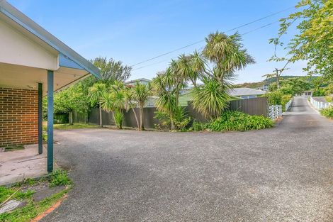 Photo of property in 65 Bell Street, Tawa, Wellington, 5028