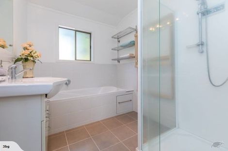 Photo of property in 1/62 Stapleford Crescent, Browns Bay, Auckland, 0630