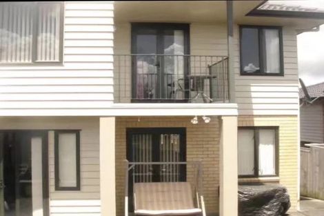 Photo of property in 10 Vintage Drive, Henderson, Auckland, 0612