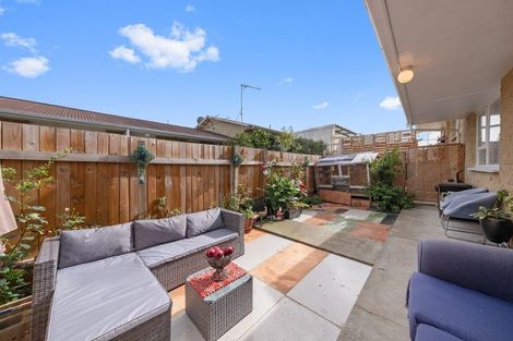 Photo of property in 2/42 Aitken Street, Ashburton, 7700