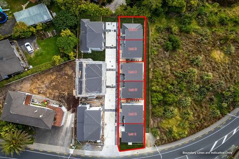 Photo of property in 5/1090 Beach Road, Torbay, Auckland, 0630