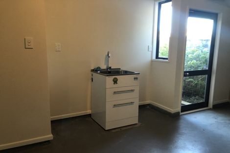 Photo of property in 6 Delta Way, Woolston, Christchurch, 8023