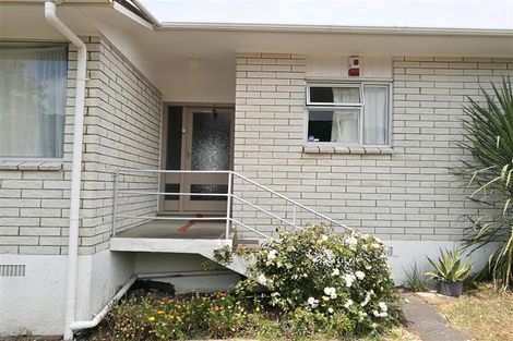Photo of property in 2 Tau Grove, Takapuwahia, Porirua, 5022