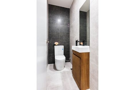 Photo of property in 3/258 Lake Road, Hauraki, Auckland, 0622