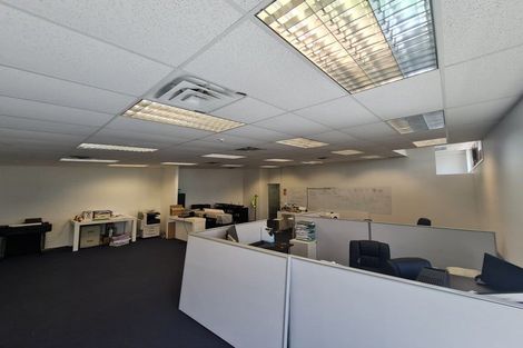 Photo of property in 7 Cooladerry Place, Rosehill, Papakura, 2113