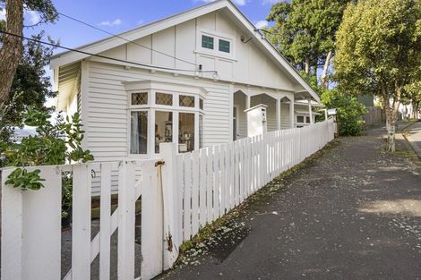 Photo of property in 6 Blythe Street, Berhampore, Wellington, 6023