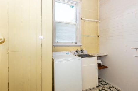 Photo of property in 60 Cliff Road, Te Karaka, 4022