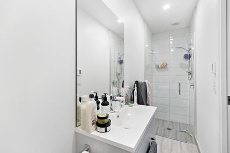 Photo of property in 41 Red Cottage Drive, Lake Hayes, Queenstown, 9304