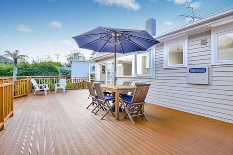 Photo of property in 36 Edgeworth Road, Glenfield, Auckland, 0629