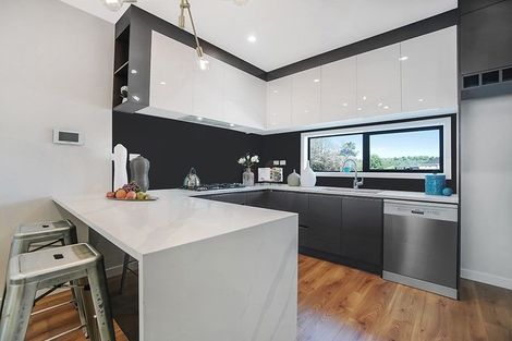 Photo of property in 16 Laquinta Place, Flat Bush, Auckland, 2019