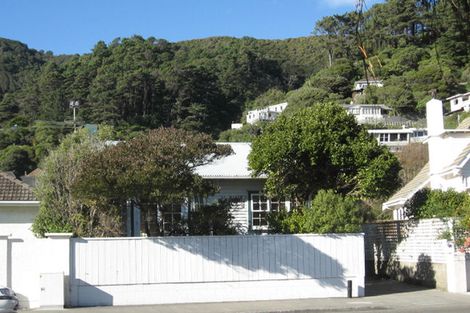Photo of property in 95 Muritai Road, Eastbourne, Lower Hutt, 5013