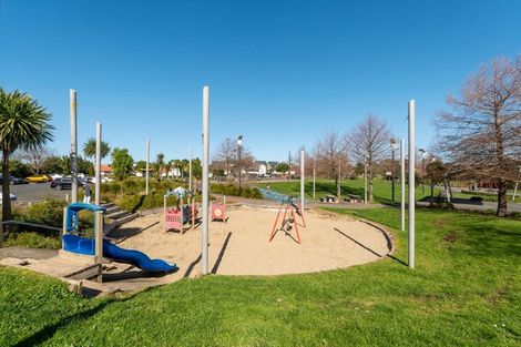 Photo of property in 6/17 Matata Street, Blockhouse Bay, Auckland, 0600