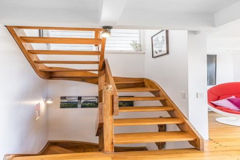 Photo of property in 44 Orangi Kaupapa Road, Northland, Wellington, 6012