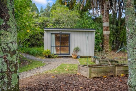 Photo of property in 15 Boylan Road, Titirangi, Auckland, 0604